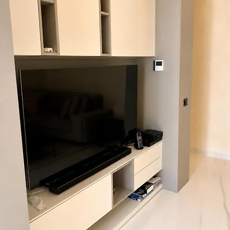 Apartman Gp Steps From The Stating Line *